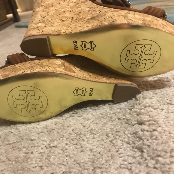TORY BURCH brown suede w beads wedge sandals - Picture 7 of 7